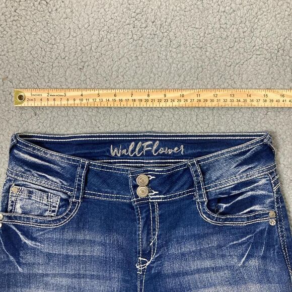 Vintage Y2K Style Wallflower Low Rise Bootcut Jeans Size 9 - Picture 3 of 7